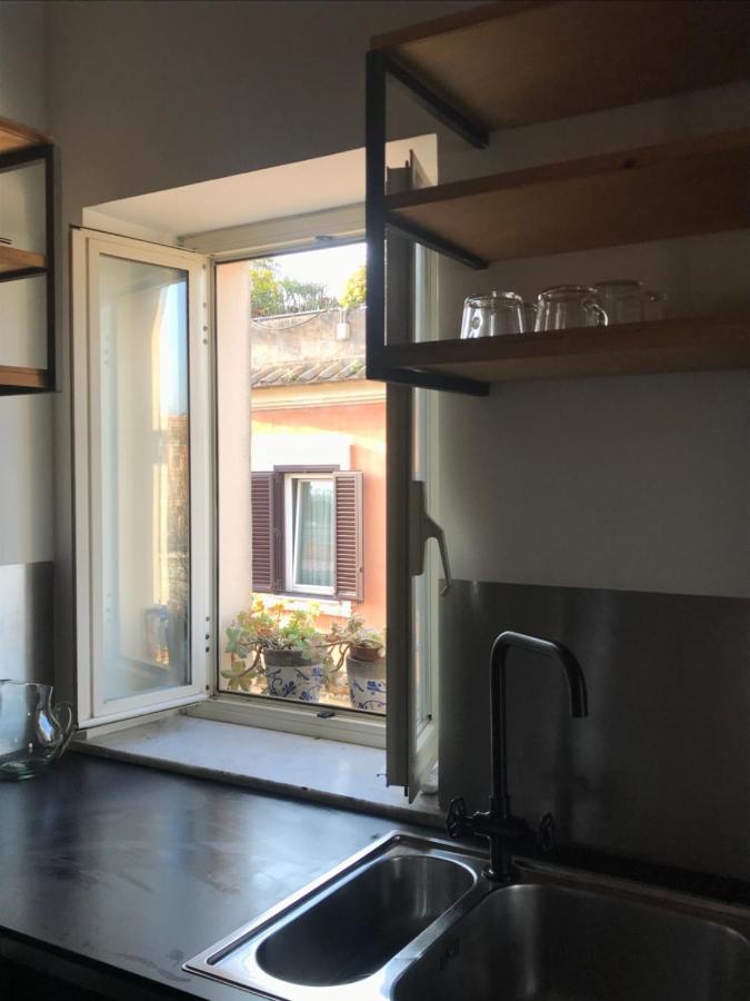 Over The Tiber Loft Рим Экстерьер фото